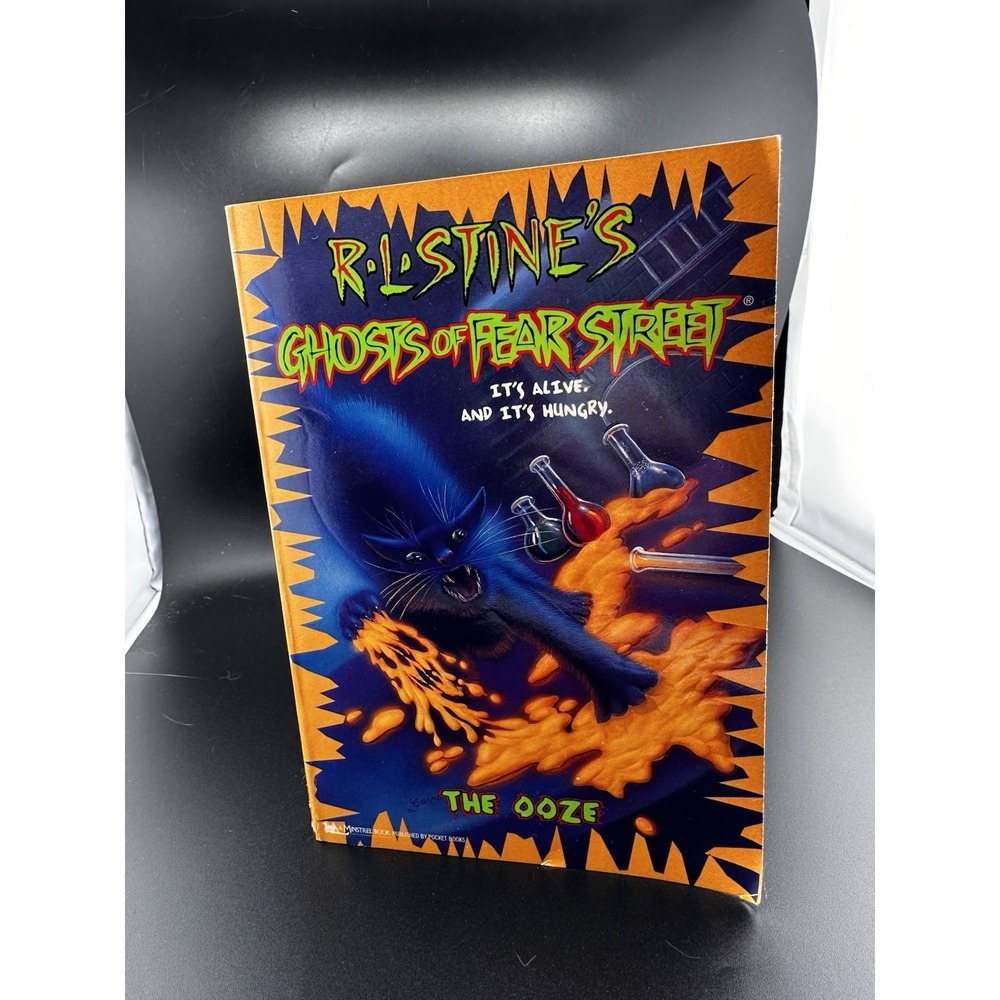 1st Print #8 The Ooze Ghosts of Fear Street R.L. Stine Series Embossed Cover Vtg